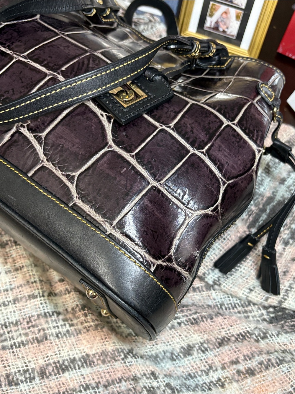 Collectible Vintage Dooney & Bourke “English Botanical” Croc Embossed Large Tote - Picture 14 of 16